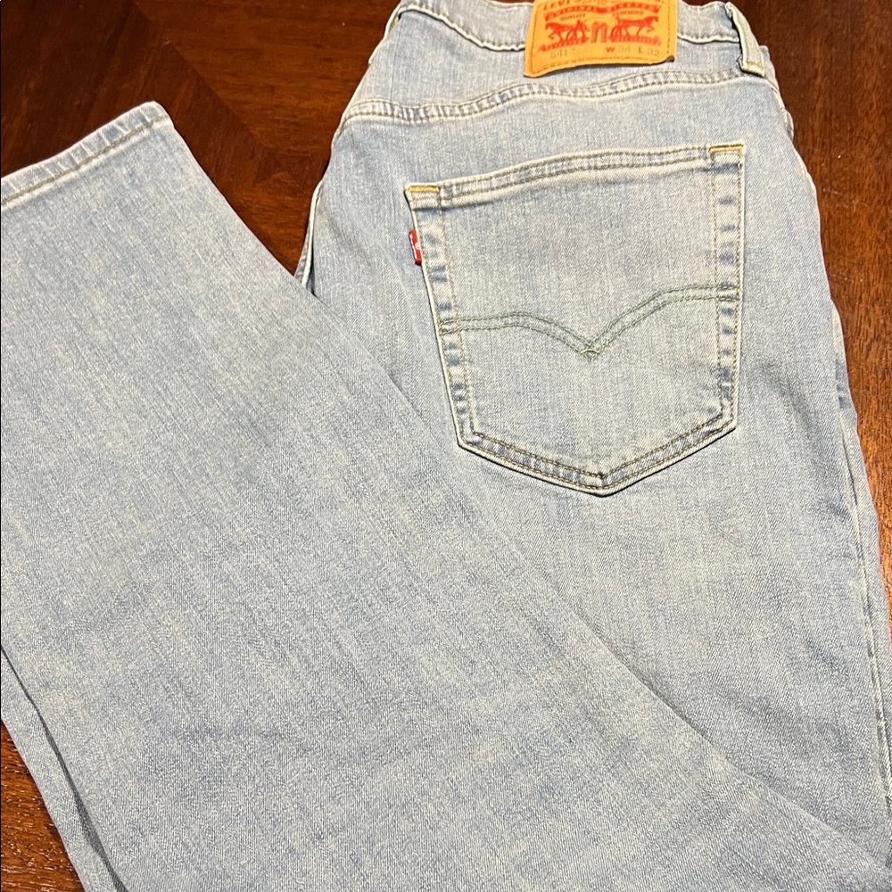 Levi's 541 Light Blue Jeans